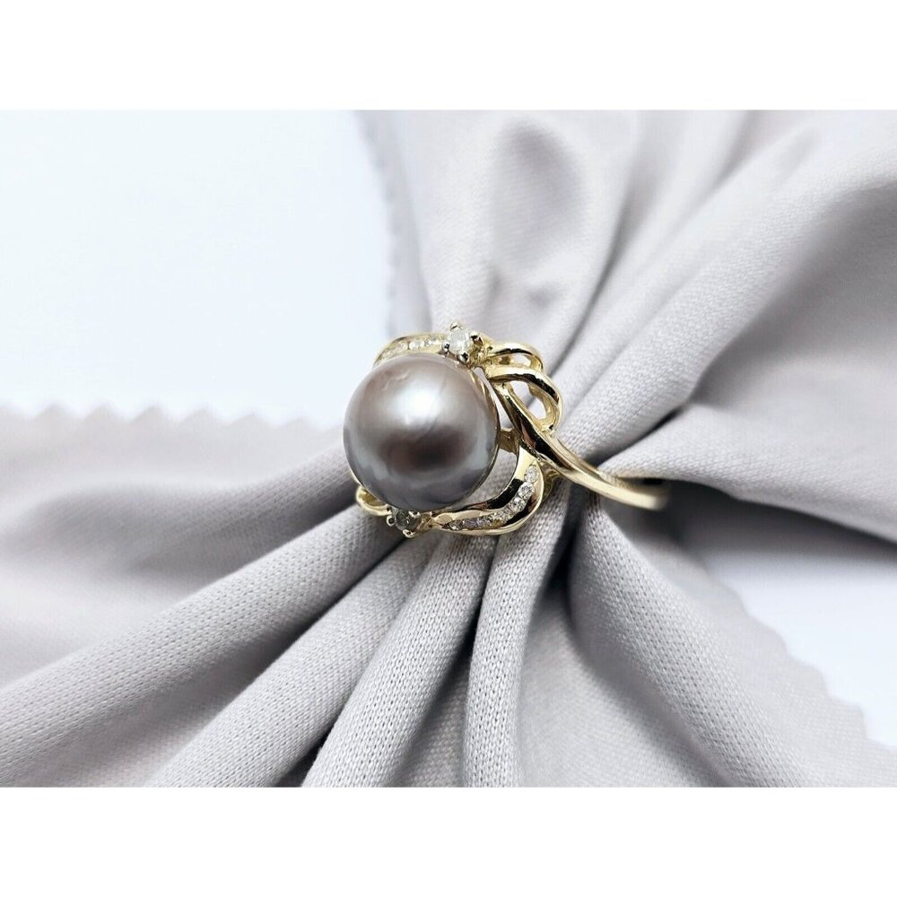 Beautiful 14K Karat Solid Yellow Gold Designer Tahitian Pearl & Diamond Ring